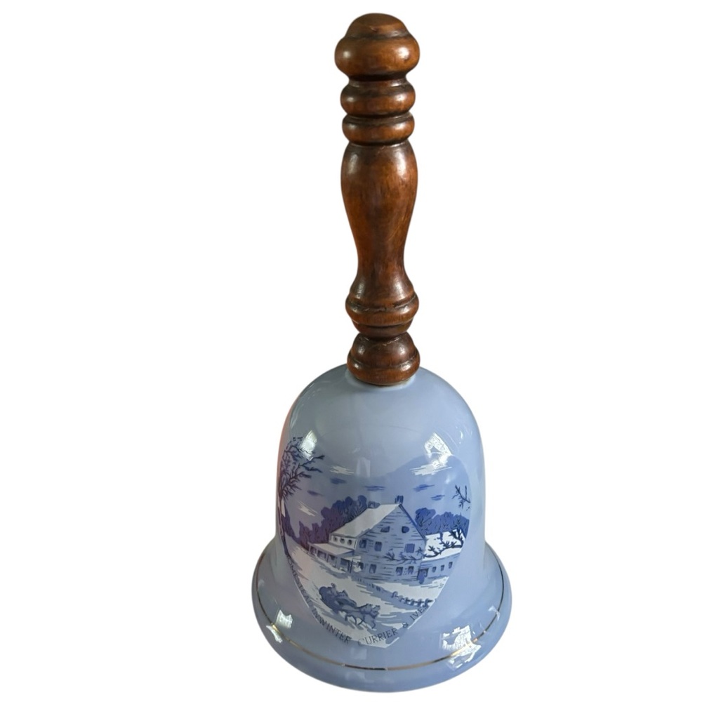 VTG “Homestead in Winter" musical bell 1979 porcelain wood handle Currier & Ives
